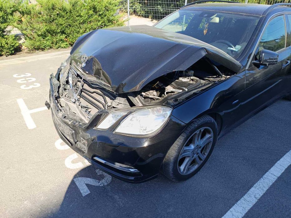 Мерцедес E220 cdi, 2011 г на части