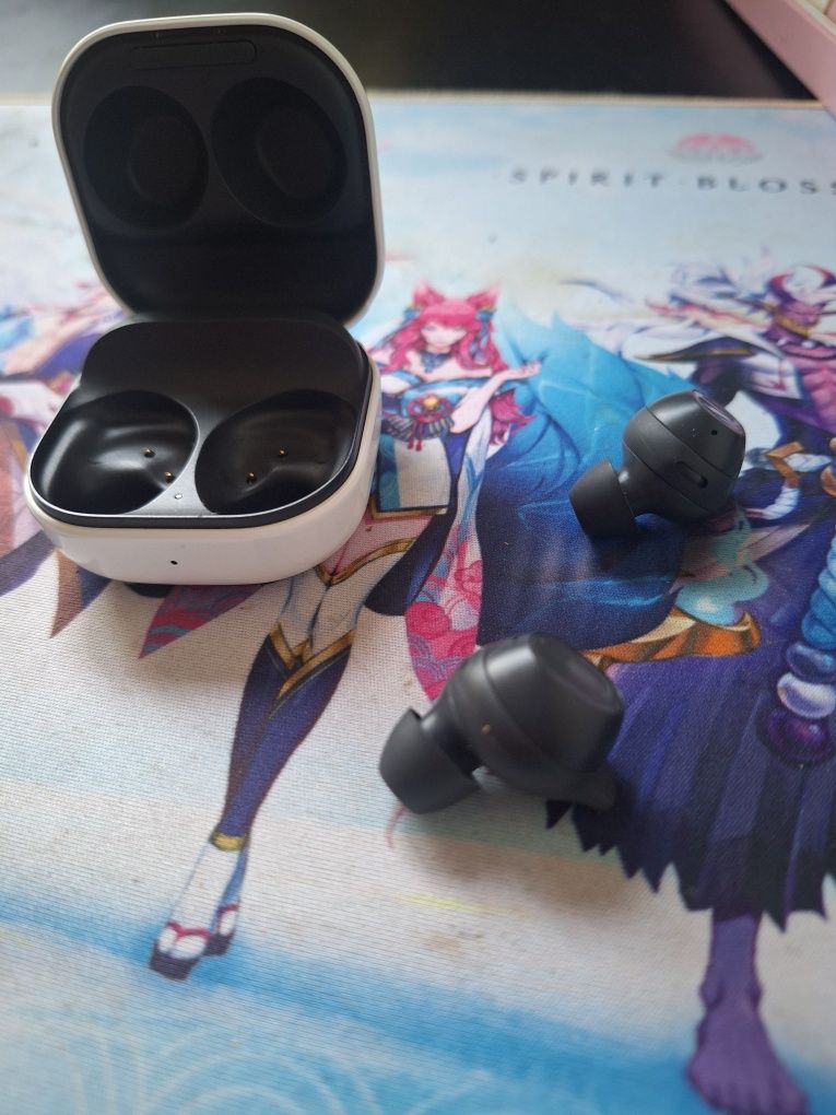 Samsung galaxy buds fe