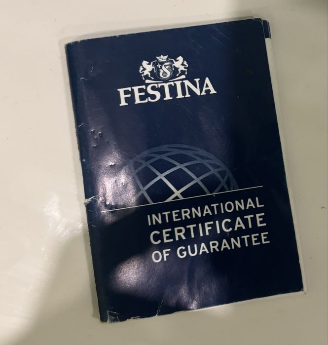 Часовник Festina