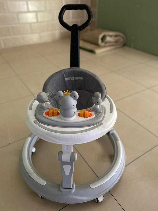 Продаю десткие ходунки