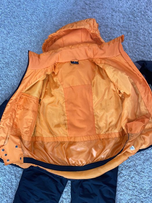 Ски екипировка , яке и гащеризон 7-8