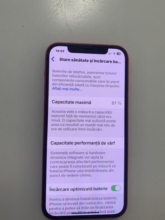 Vand iphone 12 red