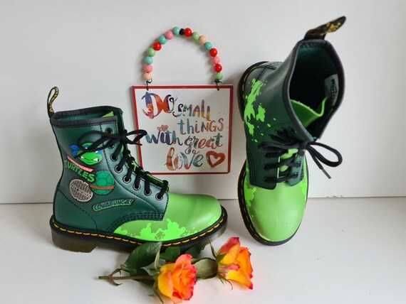 Обувки естествена кожа DR. Martens