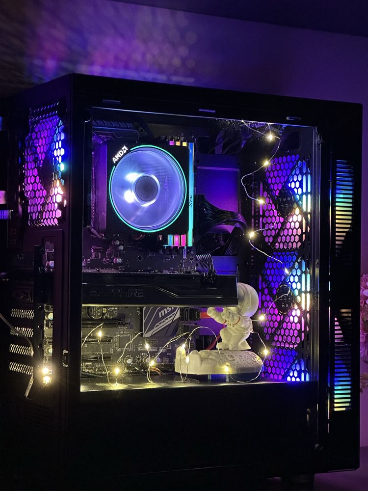 Геймърски компютър Ryzen 7, 32GB ram, 8GB video