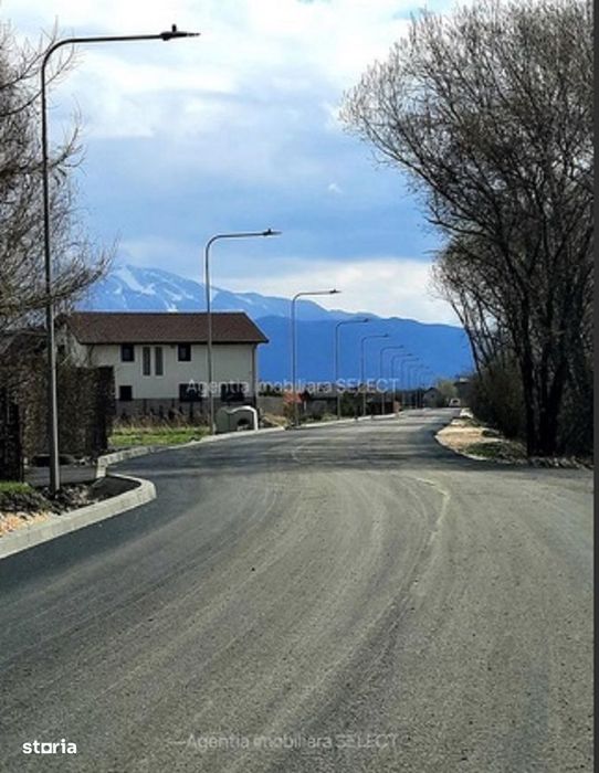 Loturi Teren Construcții intravilan  în Stupini