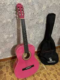 Гитара классическая розовая