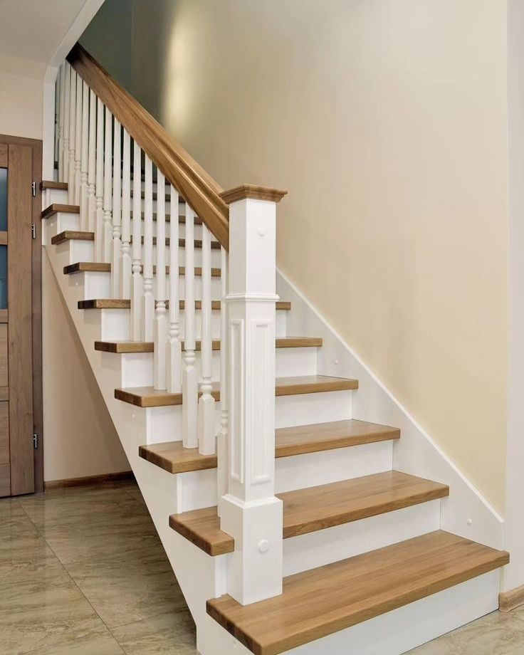 Лестница в доме любой сложности лестница на заказ мебель на заказ