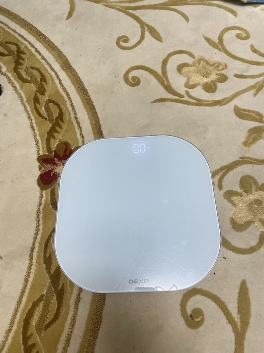 Весы напольные электронные