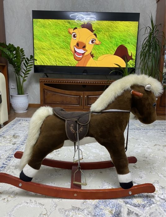 Лошадка игрушечная, качалка