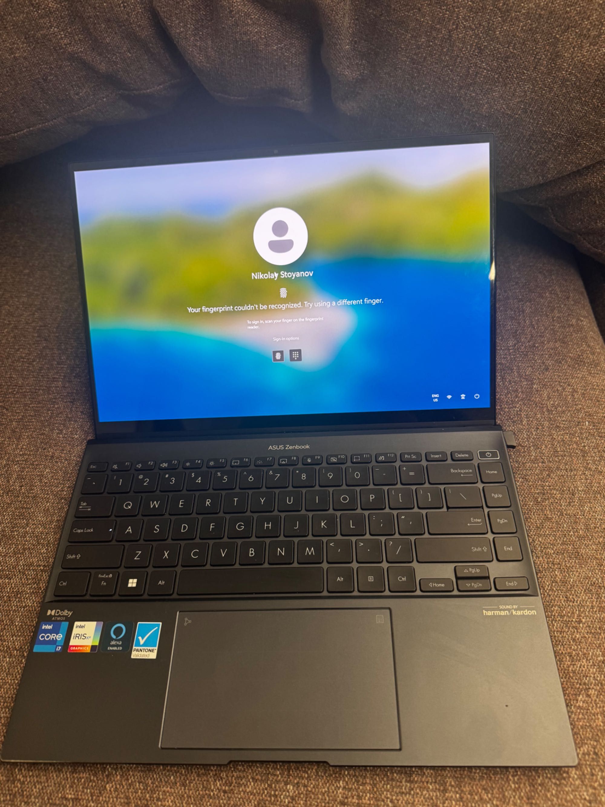 Asus Zenbook 14 UX5401ZA OLED