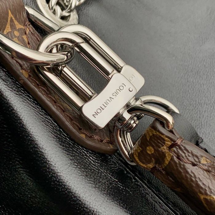 Geanta Louis Vuitton No Way Circle