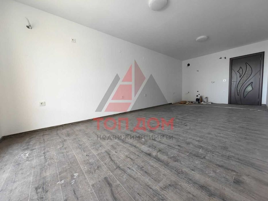 Продава се Тристаен апартамент в Варна, Виница - 76 кв.м за 1843 €/кв.м - Снимка #2