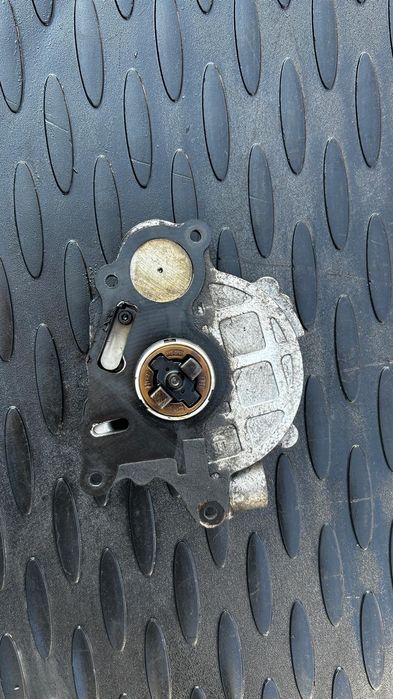 Pompa vacuum Wv/Audi A4-A5 2.0 tdi E5