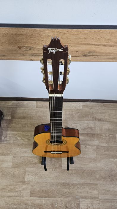 Gitara sotiladi Tagima firma uskiy gitara nelon