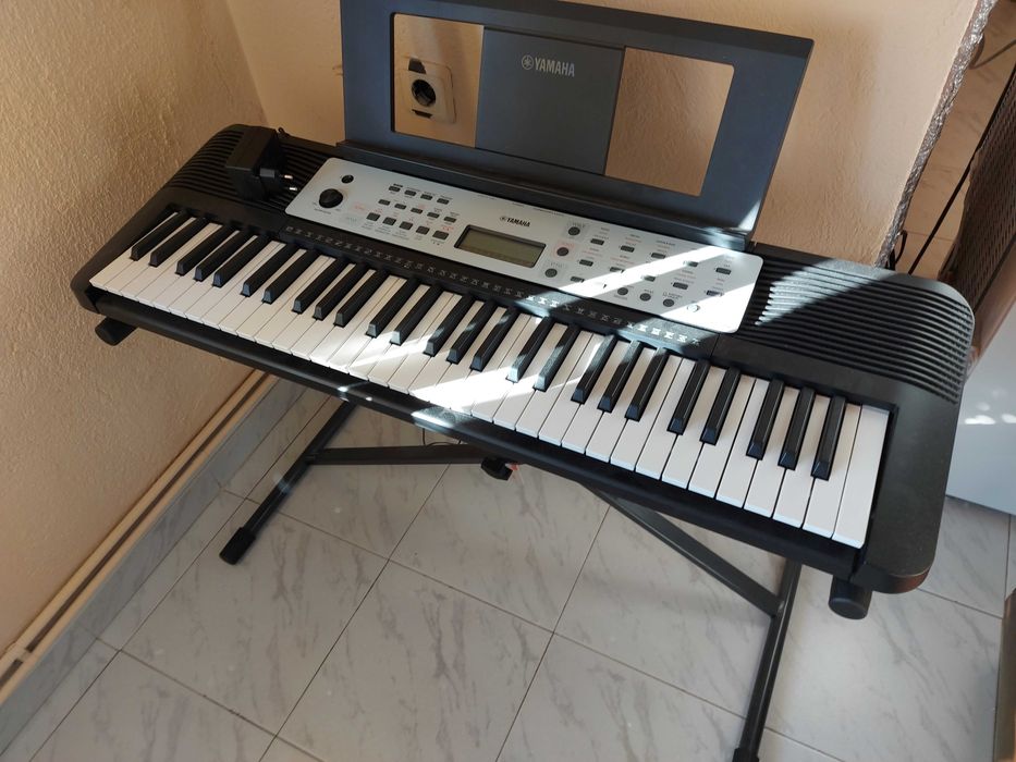 Синтезатор Yamaha