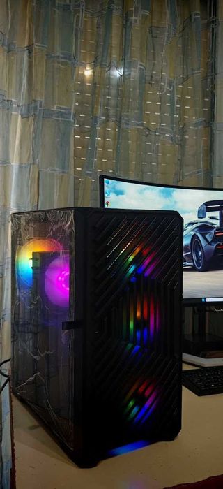 Продавам PC Ryzen 7 5700X/32Gb/512GB SSD + 1TB HDD/RTX 2060 Super/Гарц