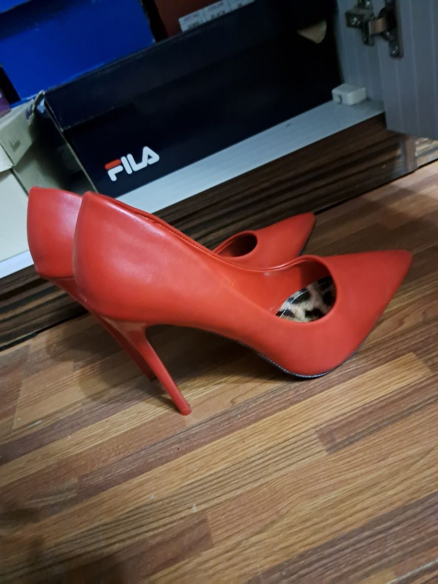 Pantofi dama roșii 36
