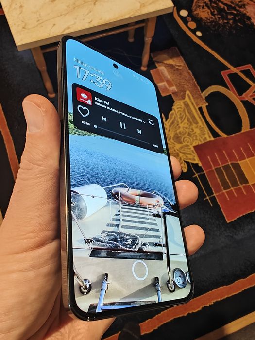 Xiaomi 13 - pentru piese