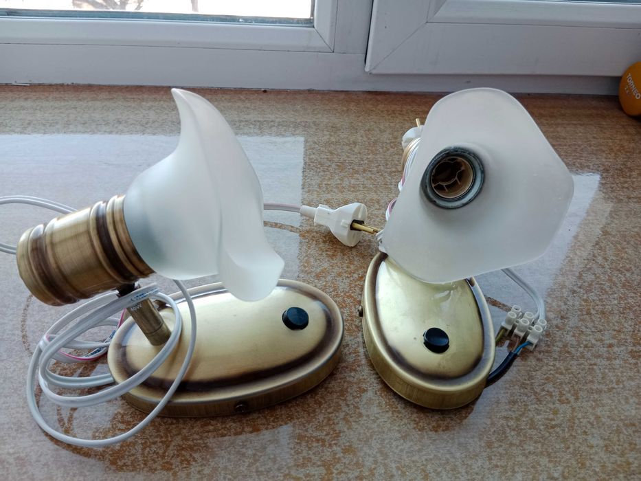 Продаю светильники