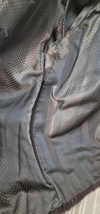 Vand haina blana nurca