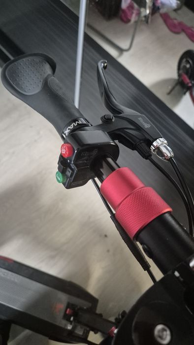 Електричекса тротинетка Kugoo M4 Pro