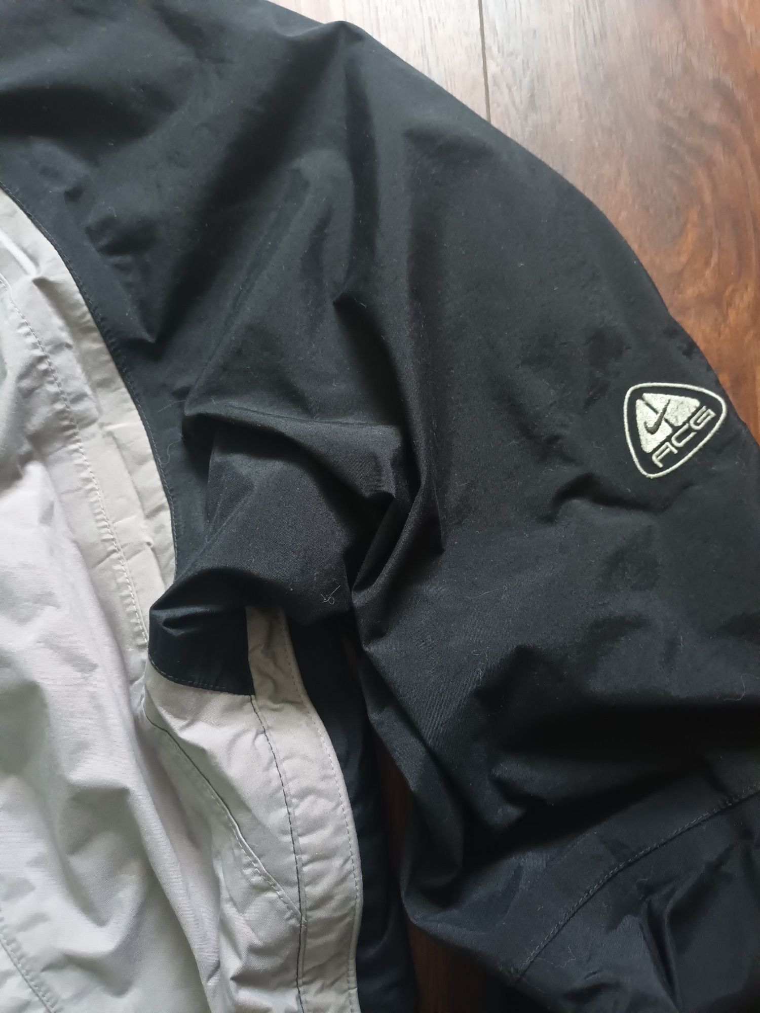 Nike gore-tex яке