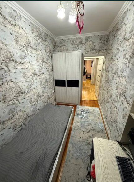 Квартира на Эльбек-Канада школа  3/1/9 общ пл 72м ,балкон 1*7