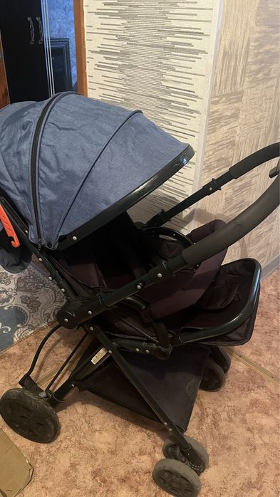 Продам детскую коляску