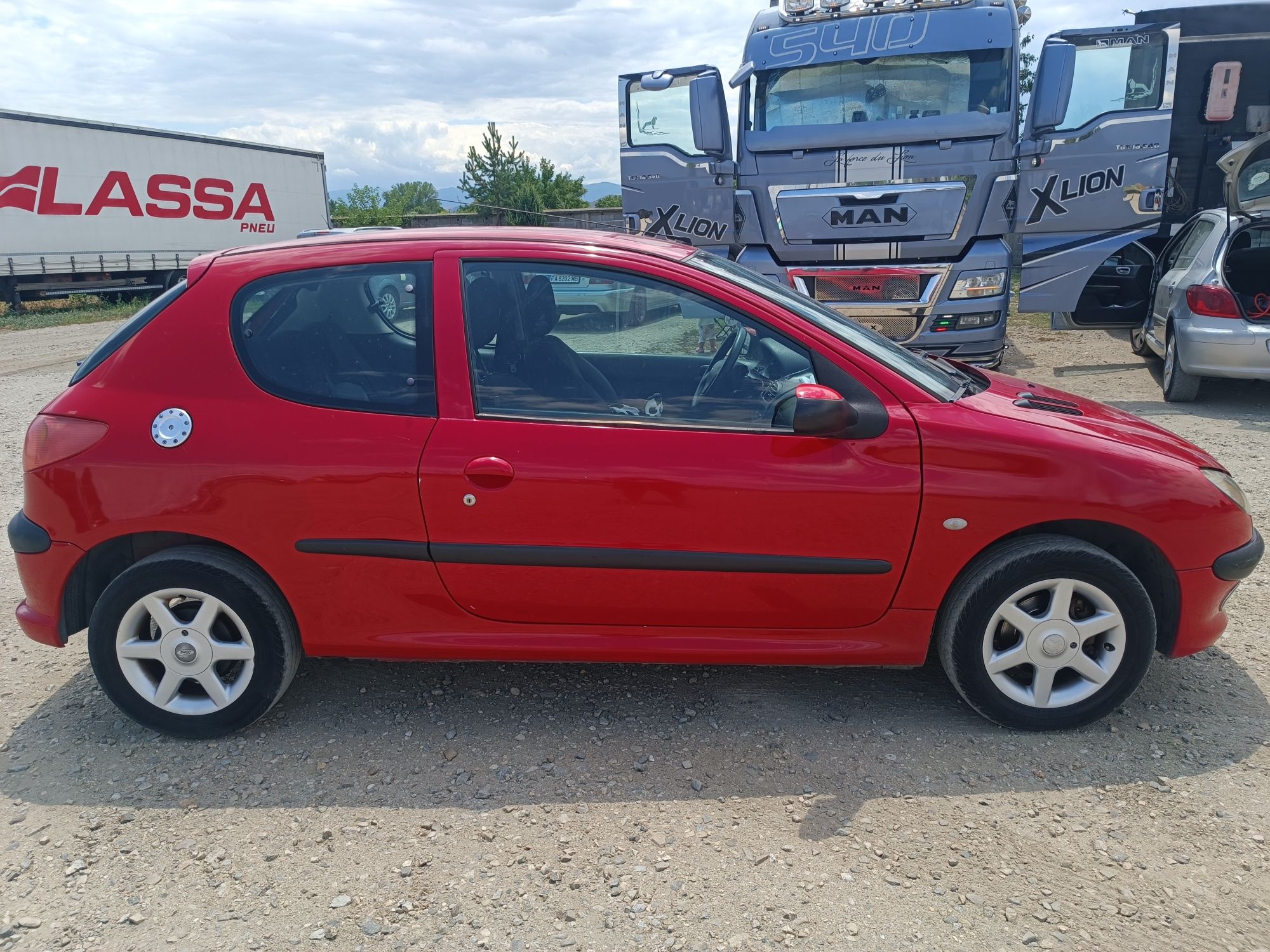 PEUGEOT 206 - 1.1 , 60 k.с