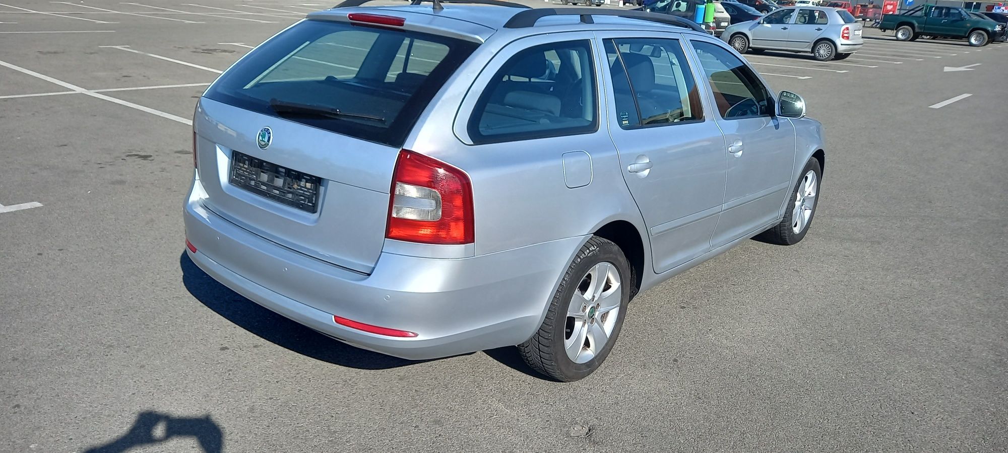 Skoda Octavia 2.0Tdi Euro 5, adusa recent, bixenon, clima/ jante