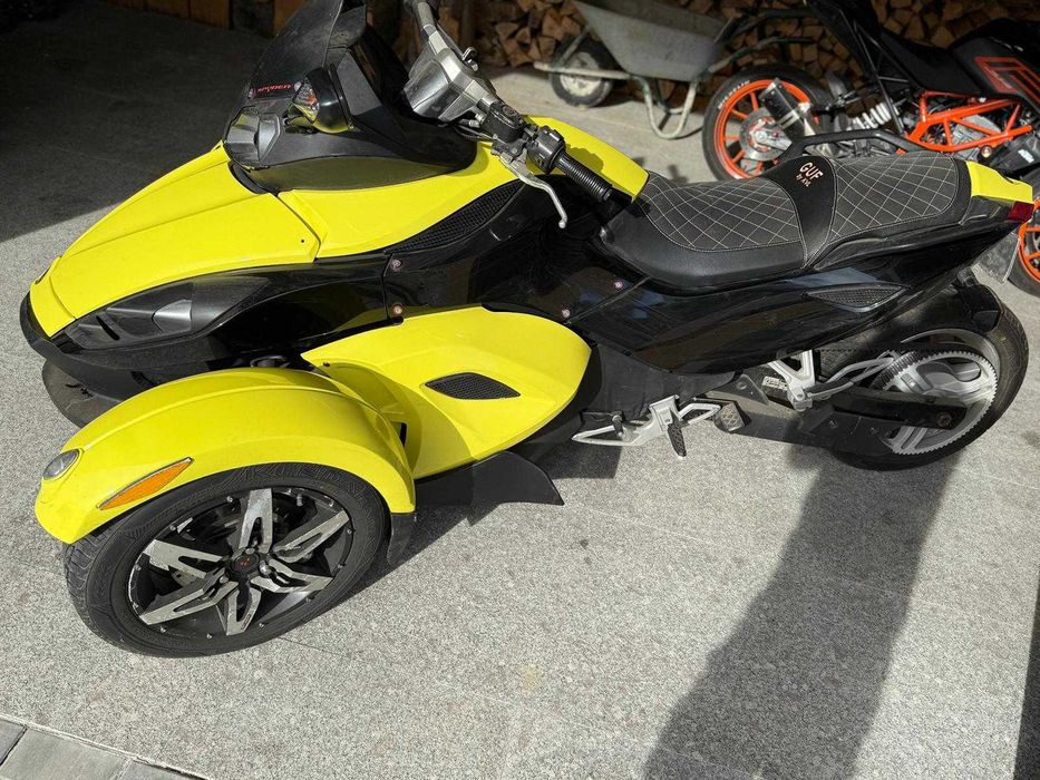 Can-am Spyder 1000cc