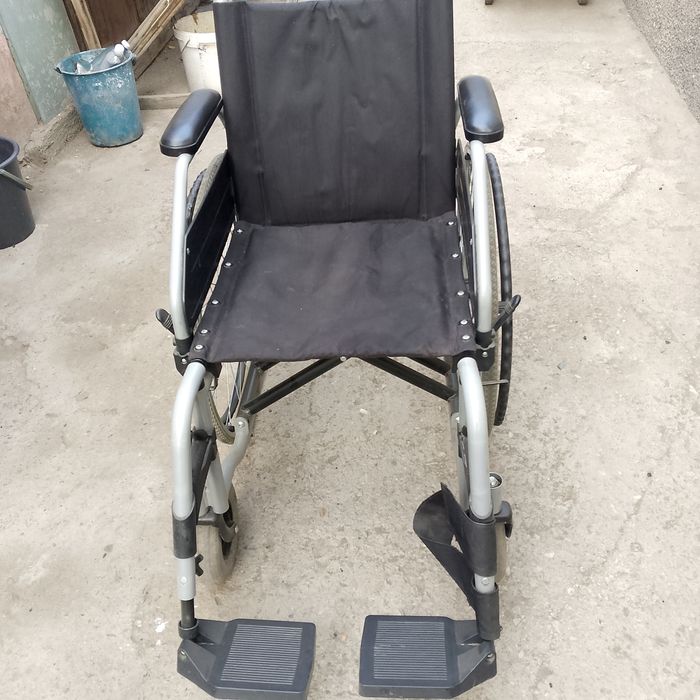 Инвалидная коляска