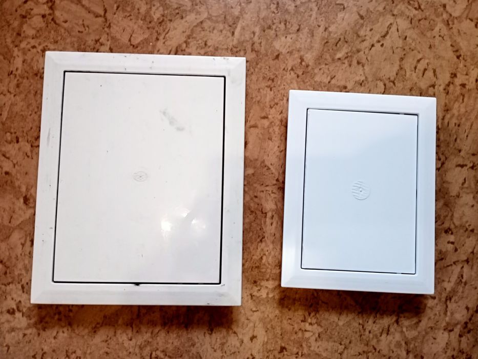 Люк-дверца ревизионная