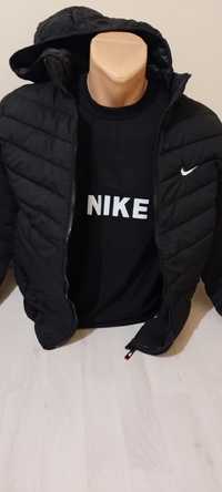 Geaca baieti Nike cu tricou la alegere cadou!