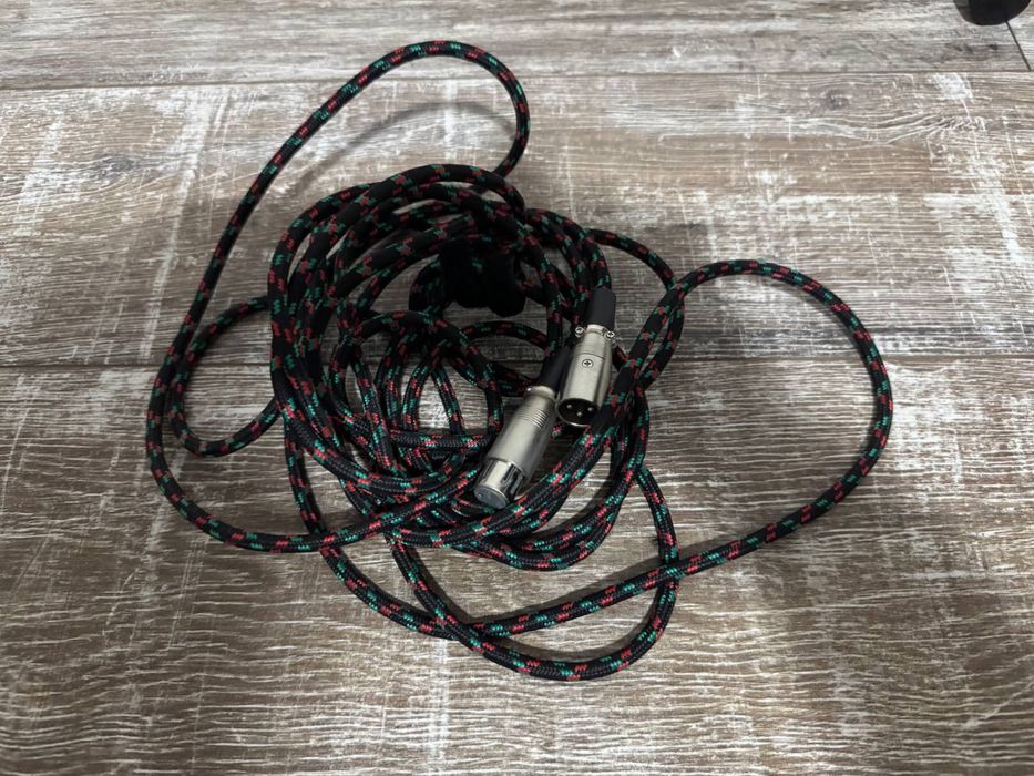 Продам шнур для микрофона XLR.