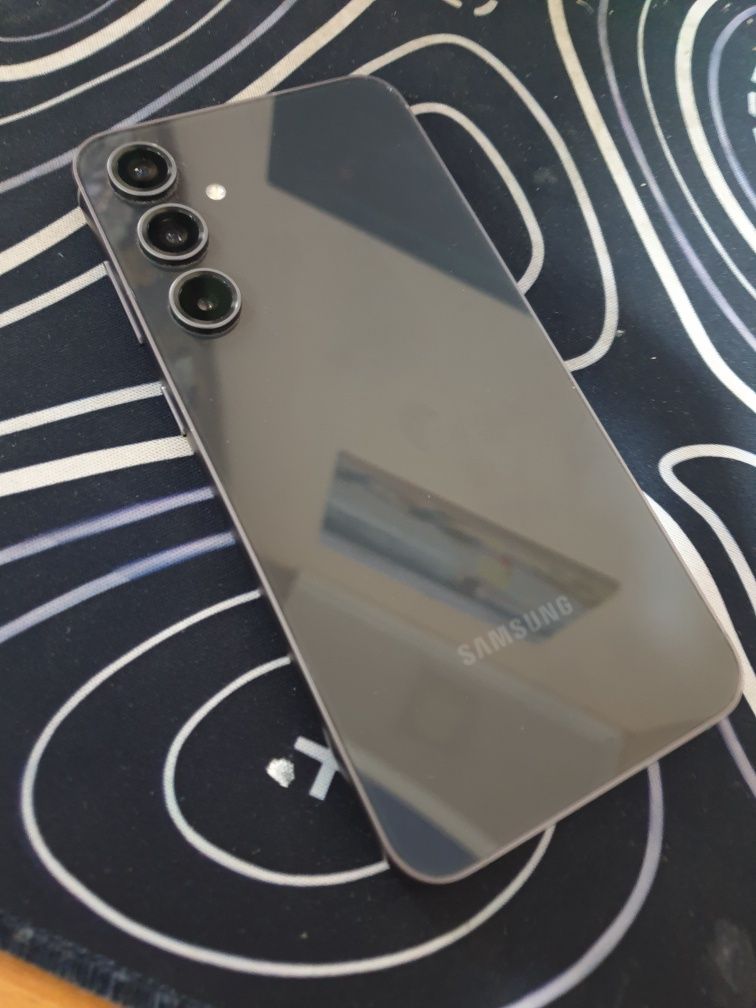 Samsung s23 fe 256гб