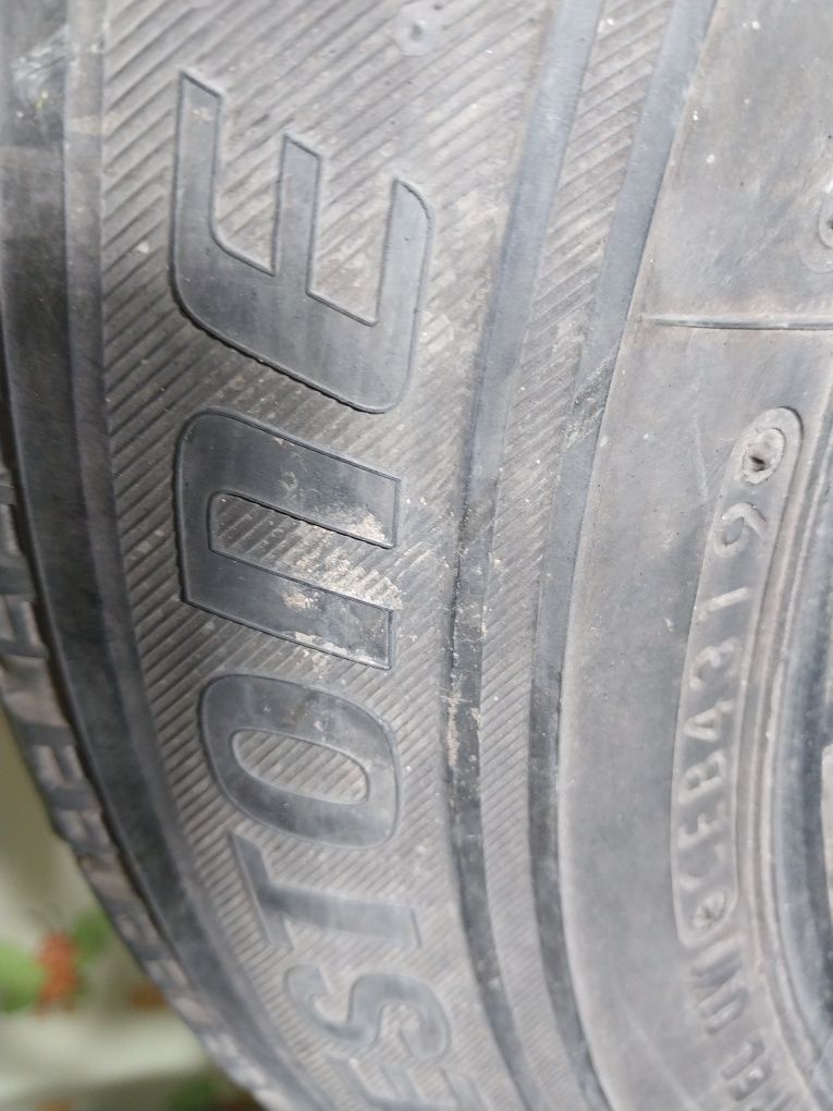 Шина Bridgestone studless BLIZZAK VRX 165/70r14