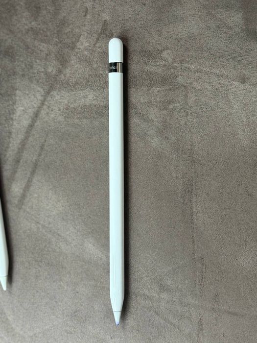 Apple Pencil на ipad 9