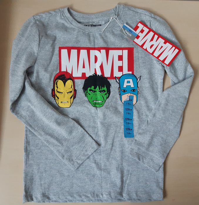 Нови есенни дрехи за момче, размер 128 см