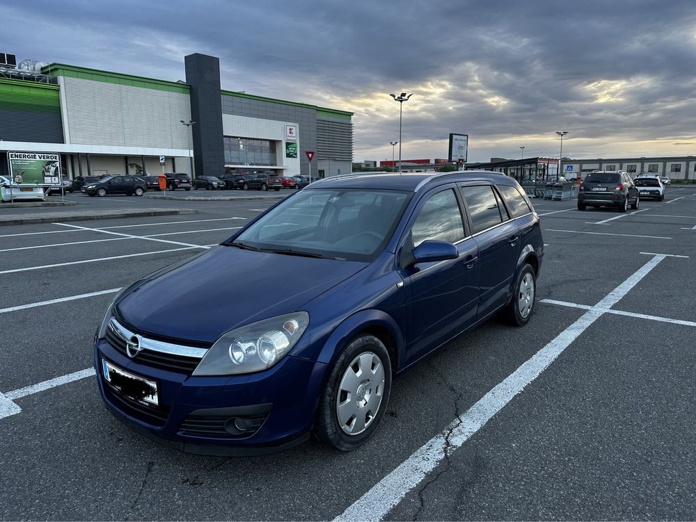 Opel Astra H • 1.9 Diesel