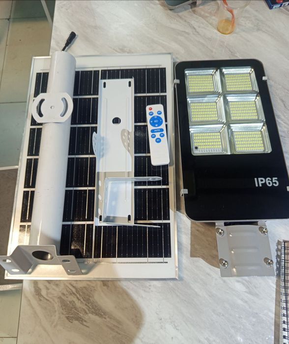 Projektor lampa прожектор свет projektr stalba stolba