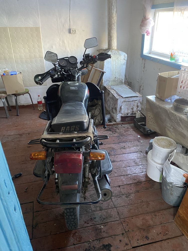 Продам мотоцикол Барыс 250 кубов