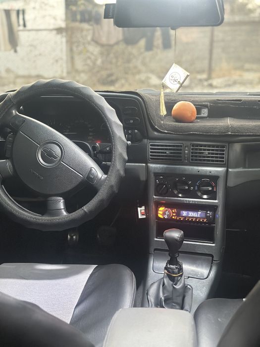 Iphoni 14 с гарантйа