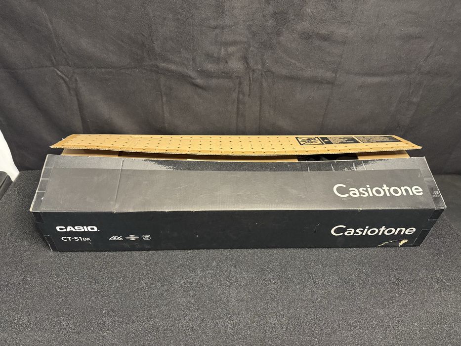 Pian portabil Casio Casiotone CT-S1BK 950