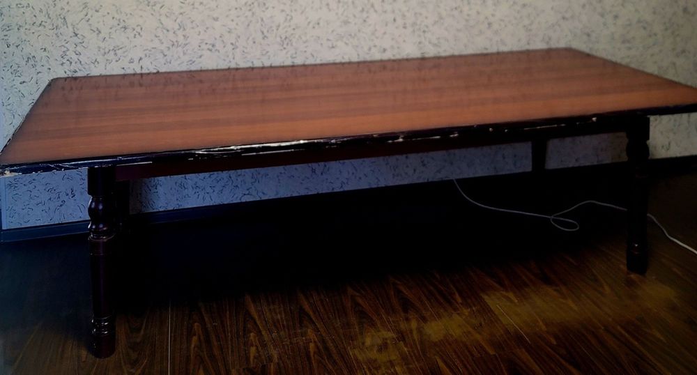 Срочно большой стол 2в1 на 10,12 персон не дорого