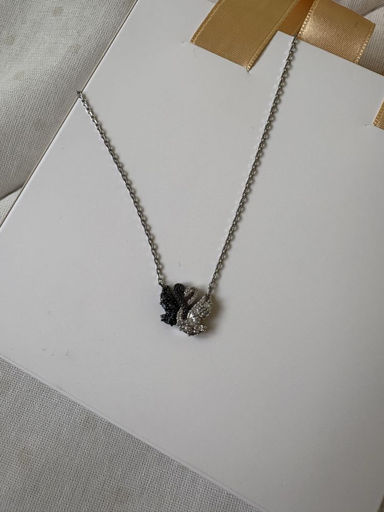 Колие на Swarovski