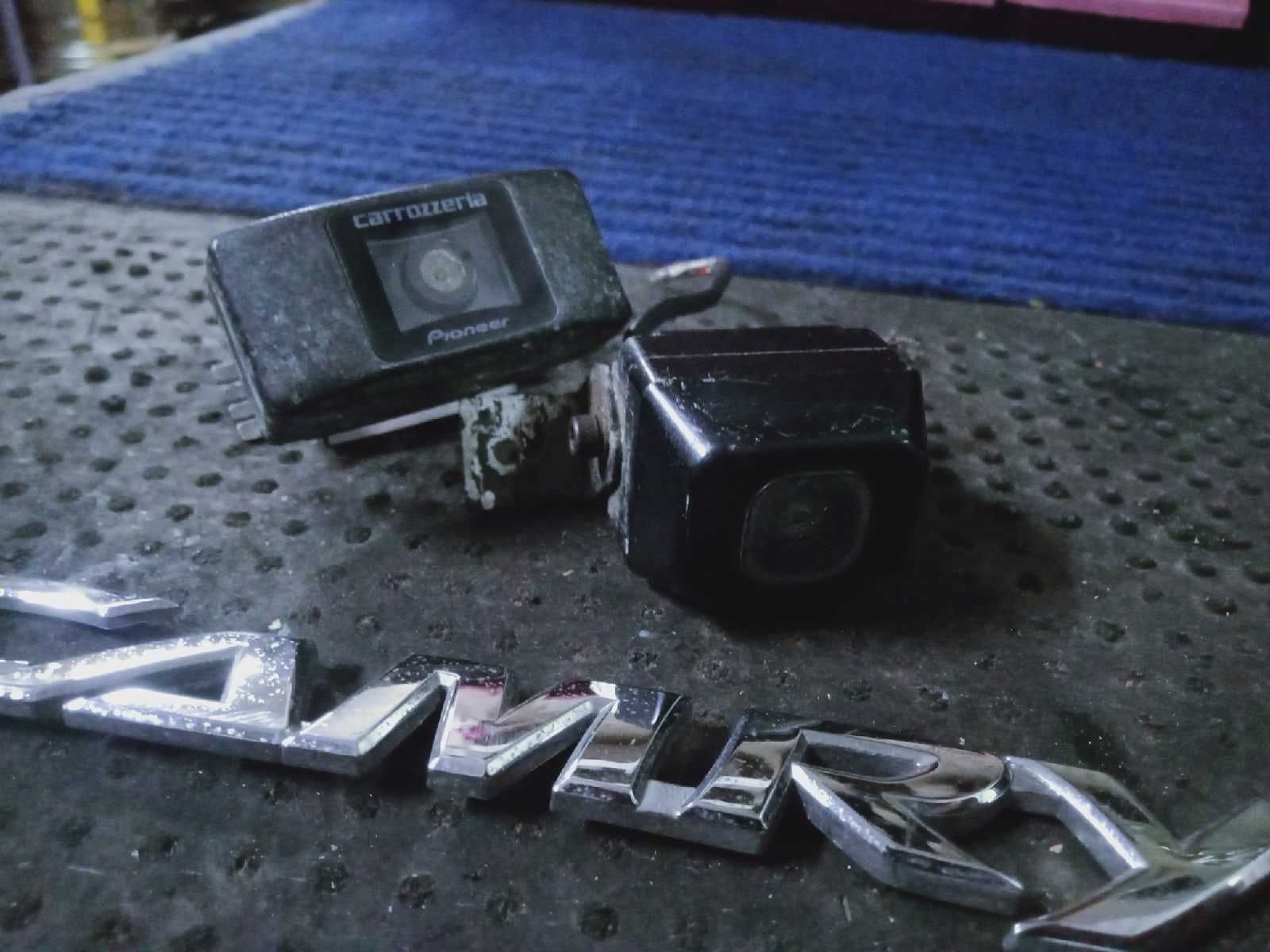 Продам, оригинальная камера заднего вида от Toyota Camry 40