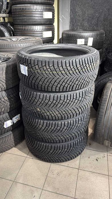 X-Ice North 4 SUV 285 40 R23 шипованные