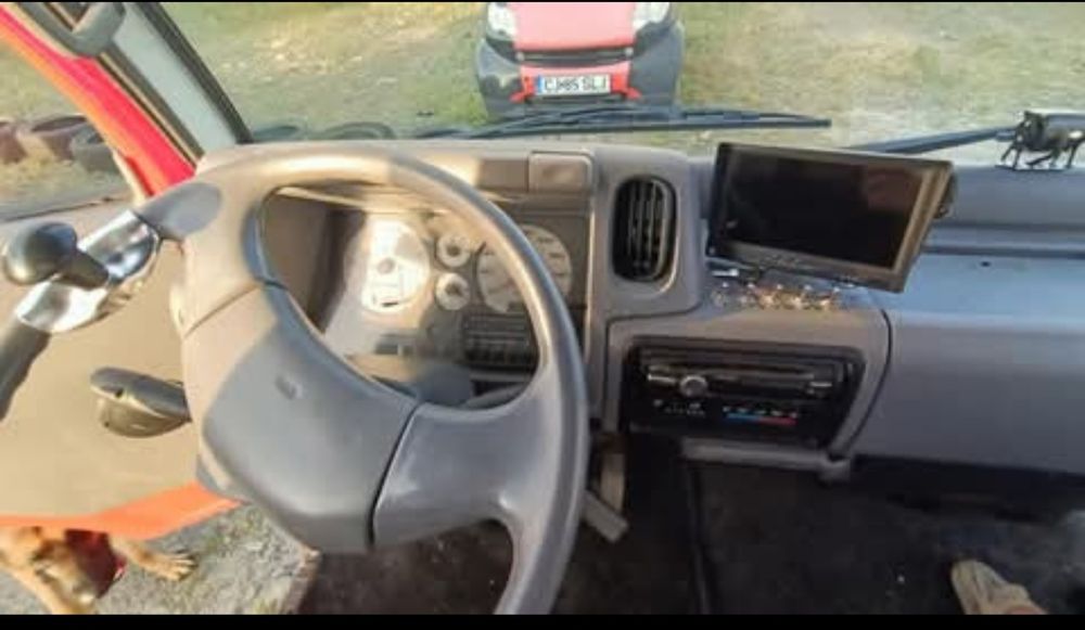 Vând recuperator auto tip furculiță