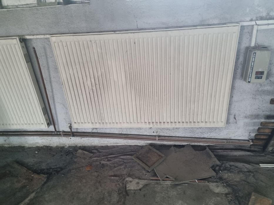 Calorifere fonta si otel.